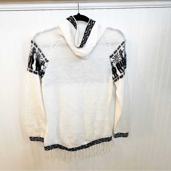 Apaza Alpaca White & Black Fringe Trim Hooded Sweater - Picture 2 of 3